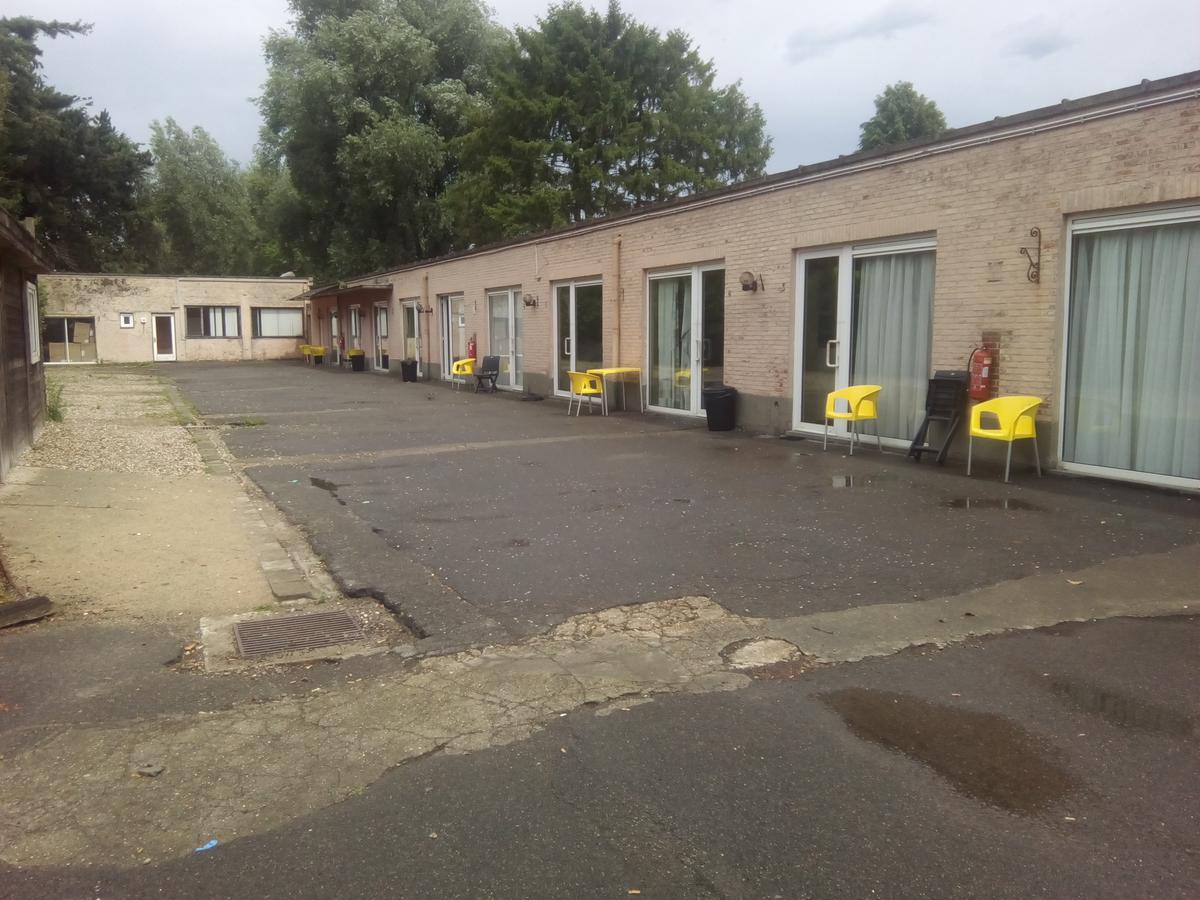 Logies Waasland Hotel Sint-Niklaas Luaran gambar